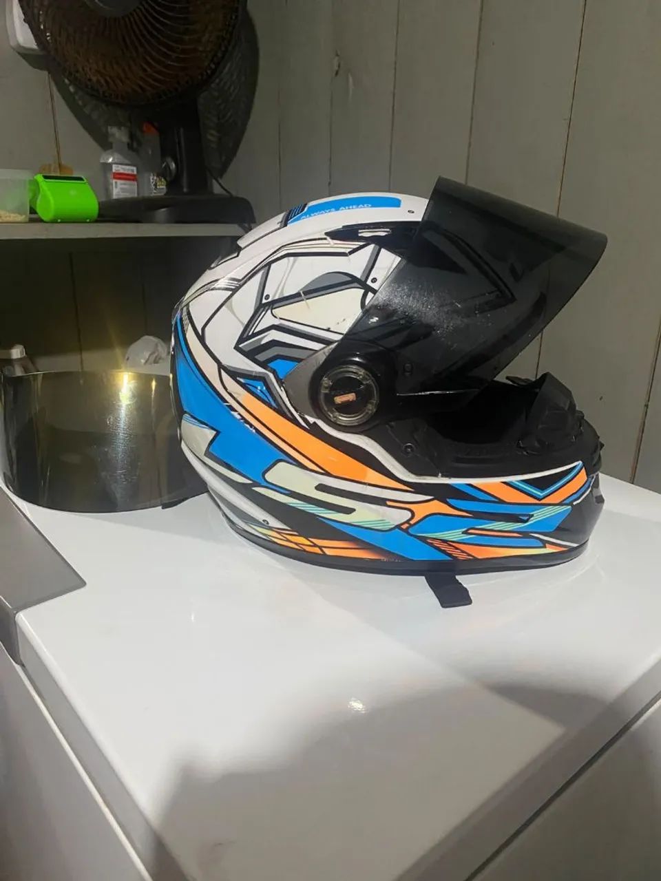 Capacete ls2 troco por outro ou por iPhone dou volta