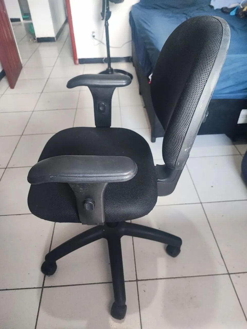 Cadeira de escritório  - Foto 3