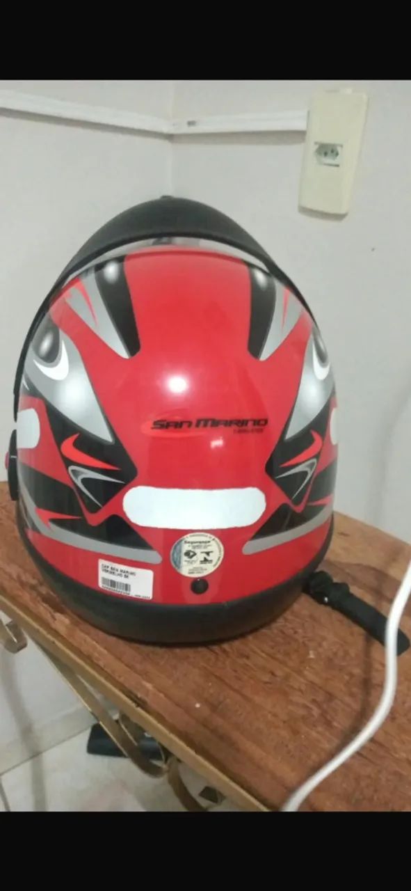 2 capacetes $100 cada - Foto 4