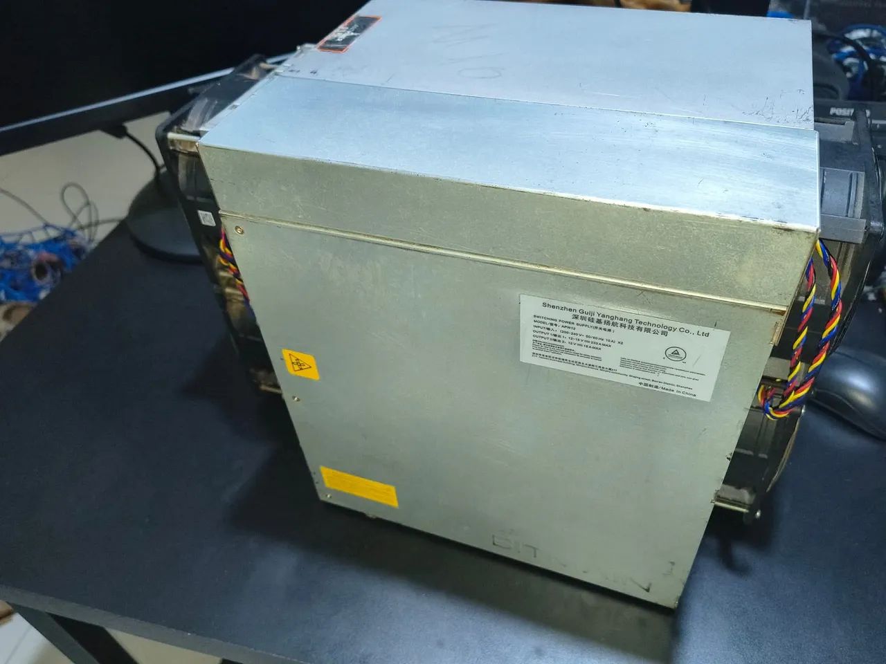 4  Unidades de Mineradora de Bitcoin S19 95  - Foto 2