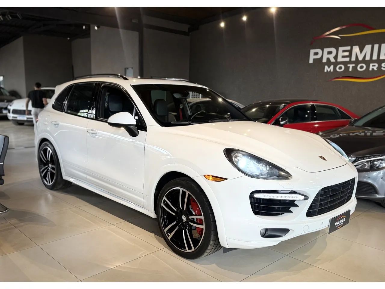 Porsche Cayenne 2013 - Foto 2
