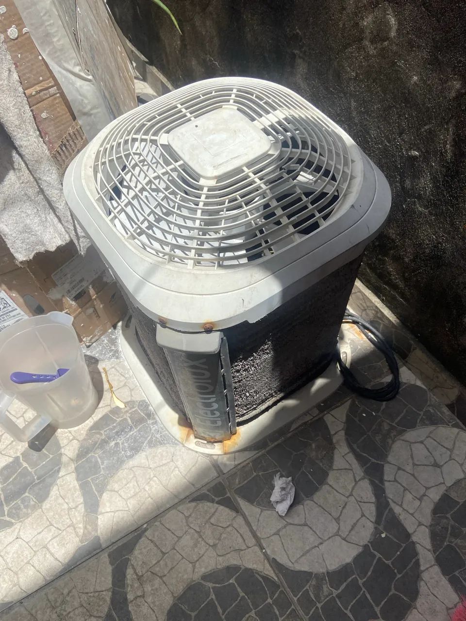 Ar condicionado Electrolux com defeito na evaporadora - Foto 3