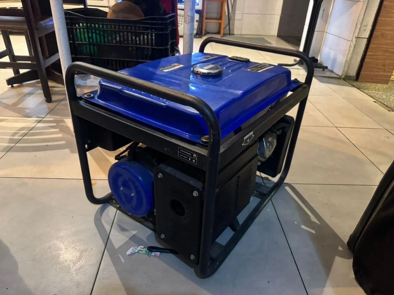 Gerador Hyundai 6 kVA a gasolina e partida na chave  - Foto 3