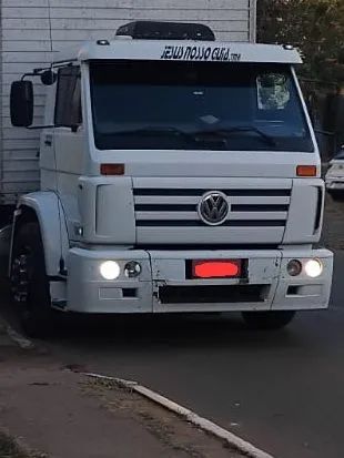 VW 18310 Truk baú  - Foto 3