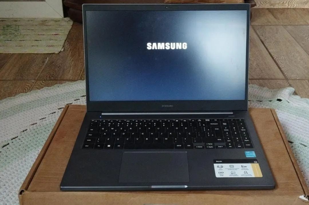 Notebook Samsung book - Foto 2