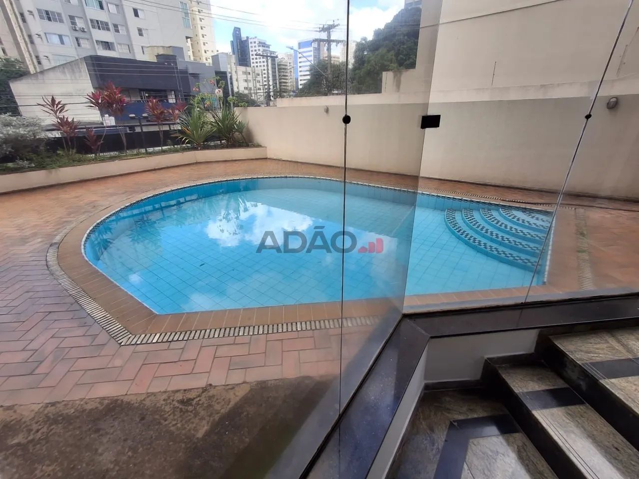Apartamento Mobiliado Setor Oeste - Foto 2