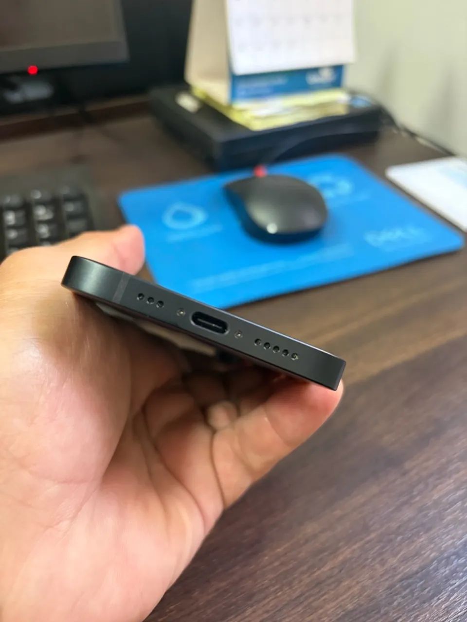 Vendo IPhone 16 E - Foto 4