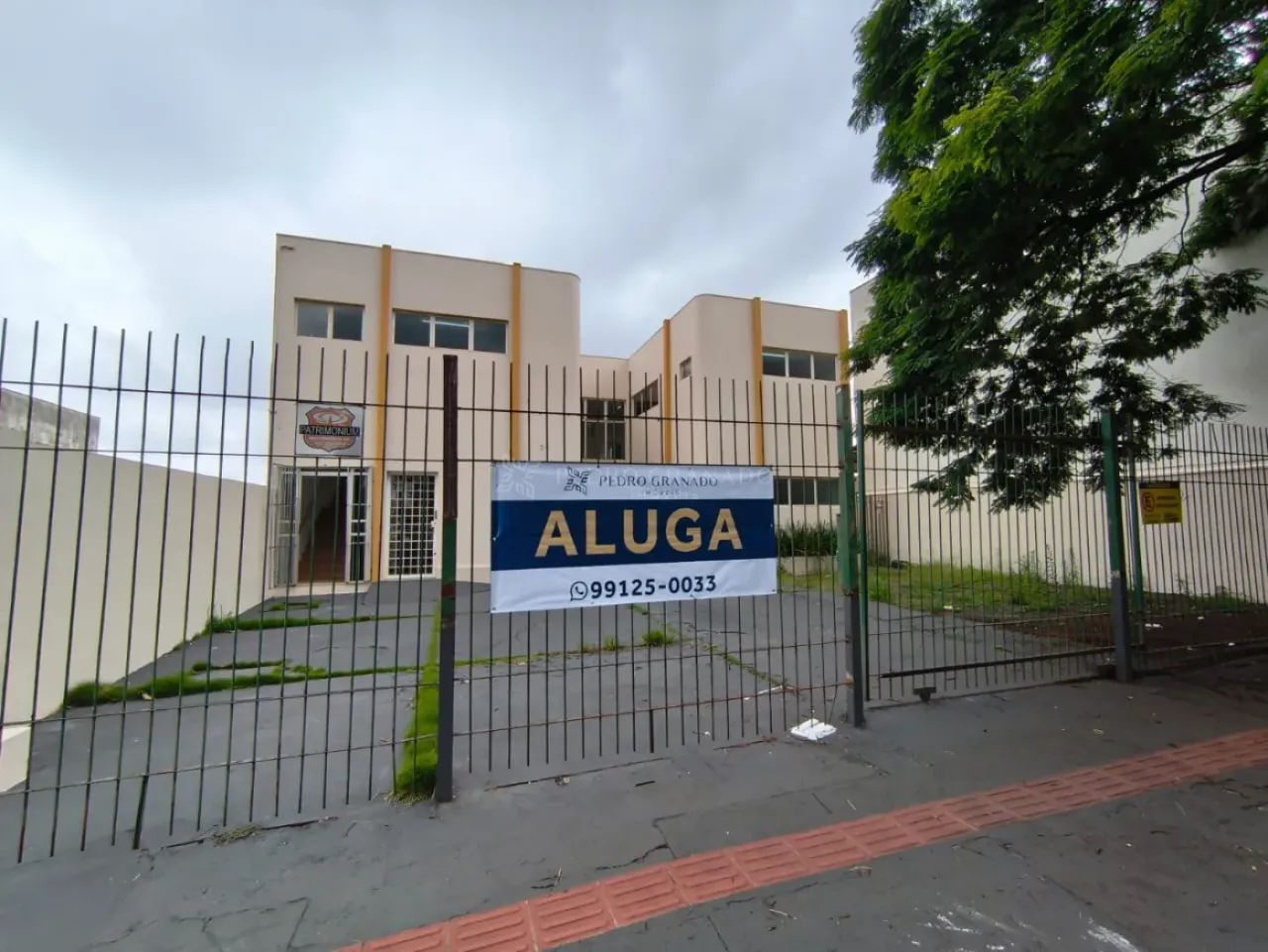 Comercial Ponto Comercial em Maringá - Foto 2