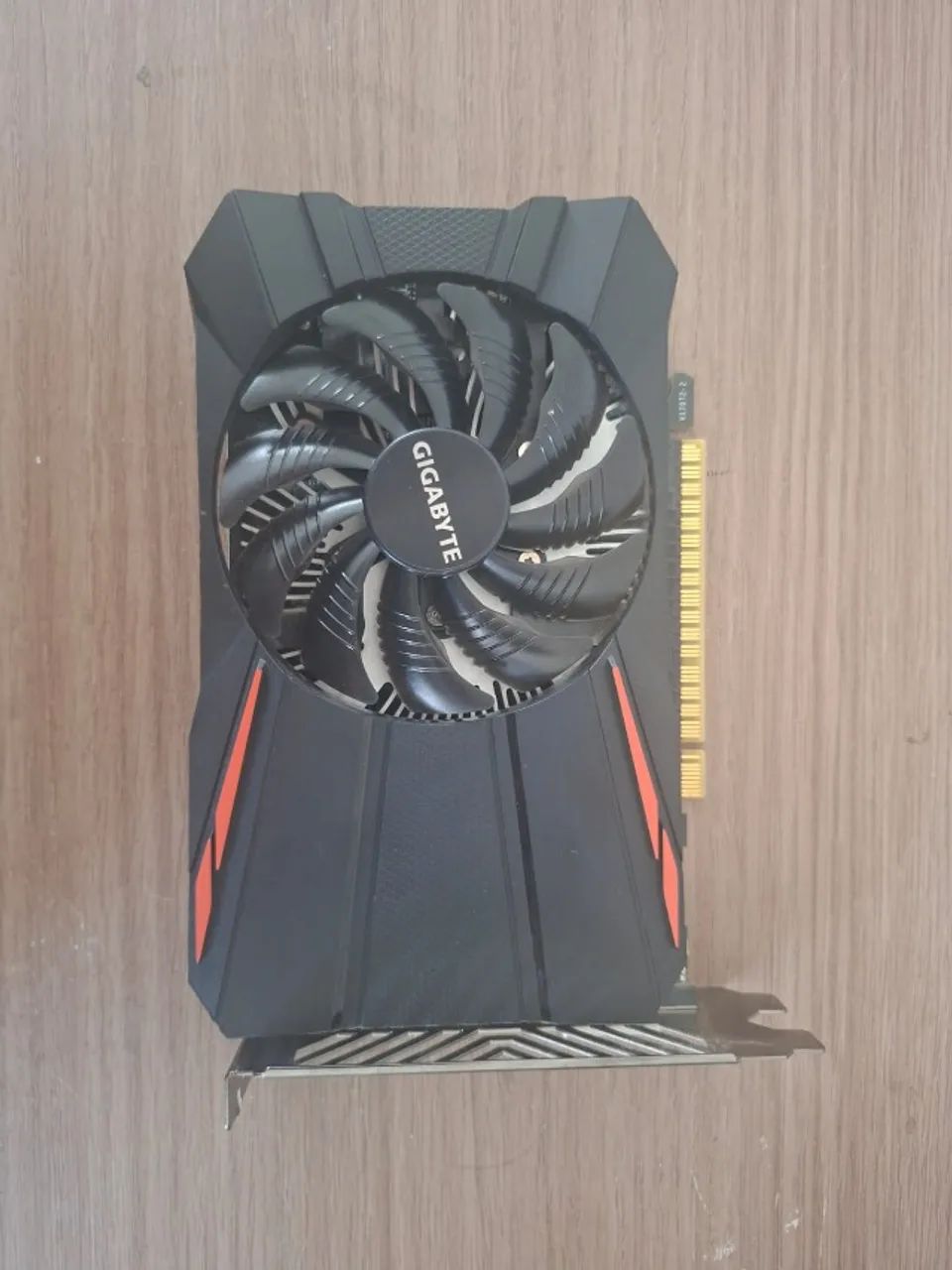 GTX 1050 ti GIGABYTE (4GB)