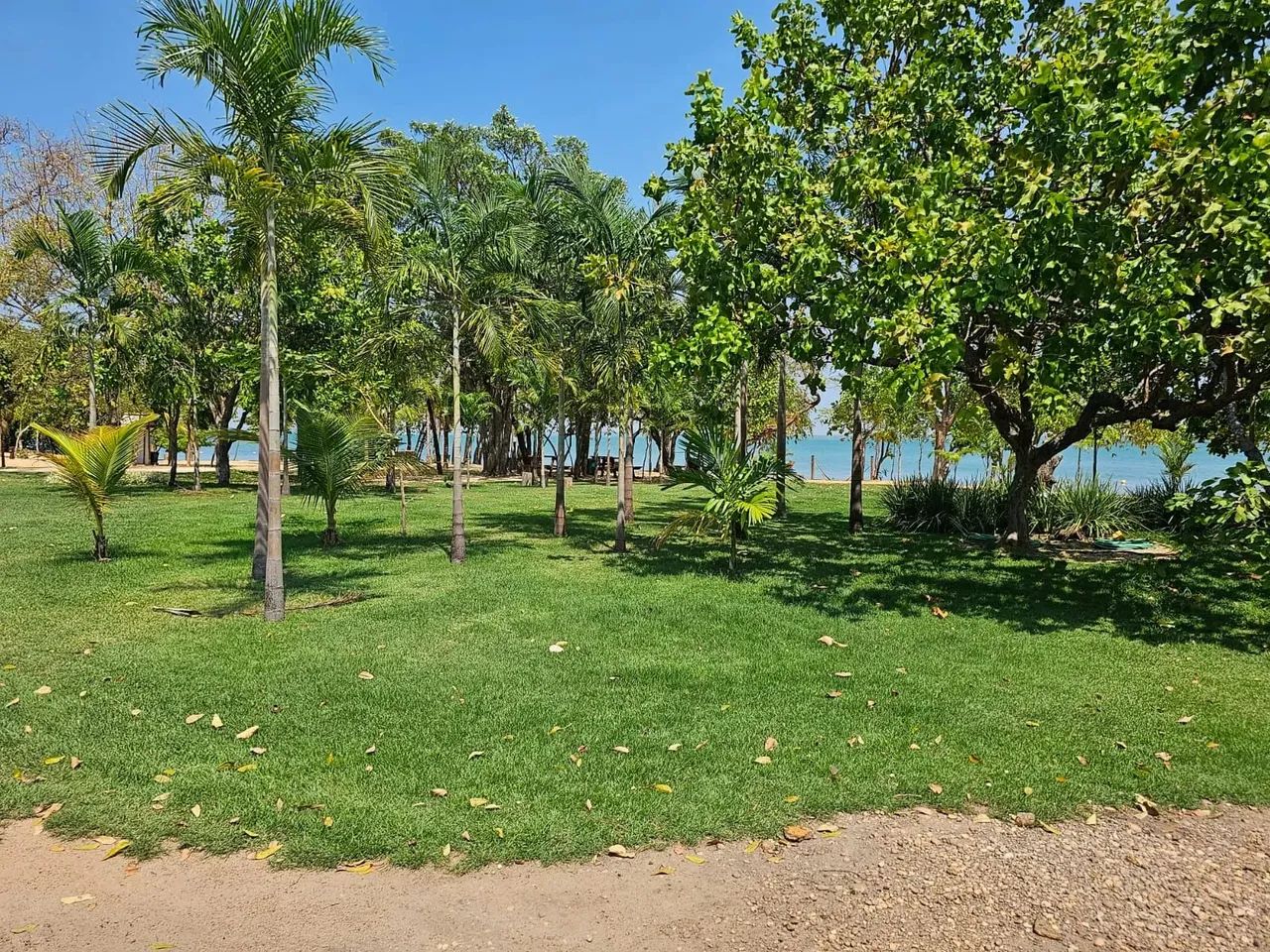 Lote no condomínio Caribe CONDOMINIO DE ALTO PADRÃO - Foto 14