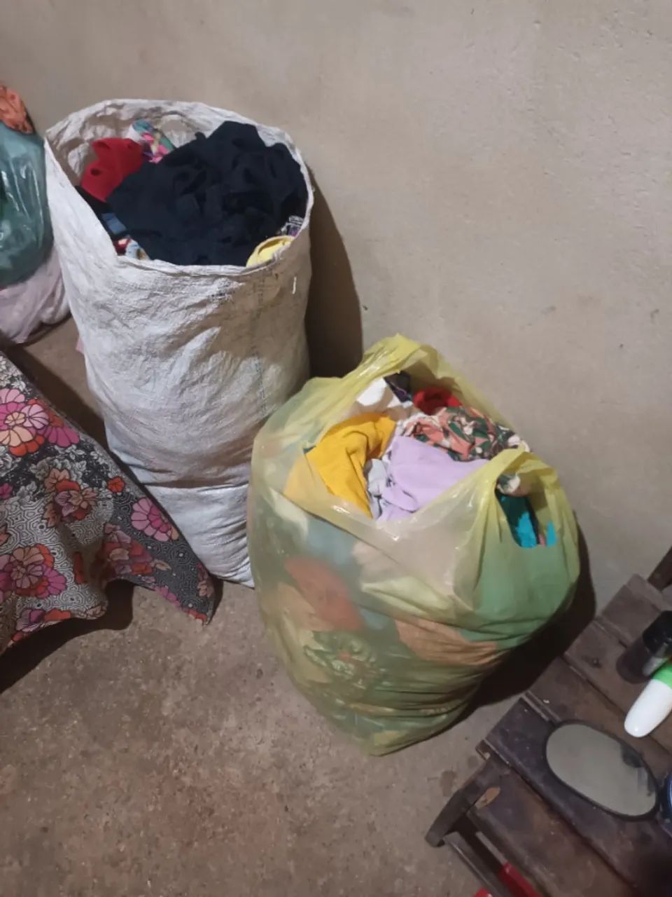saco de roupas pra bazar