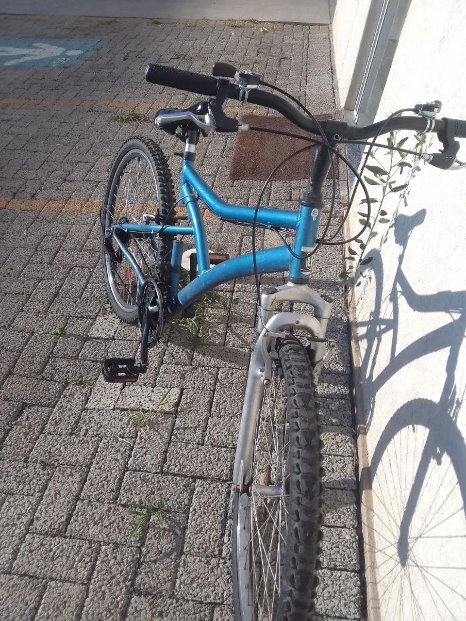 Bicicleta aro 26 em ótimo estado para rodar.