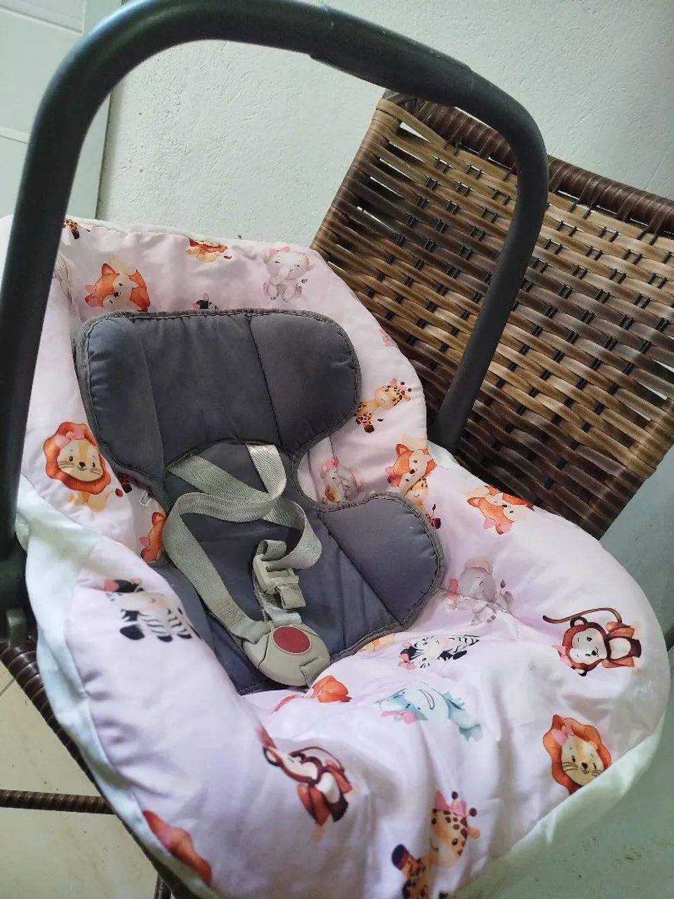 Vendo carrinho e bebe conforto  - Foto 2