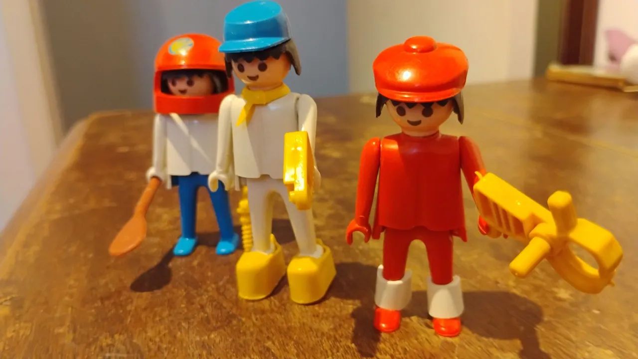 3 BONECOS PLAYMOBIL 