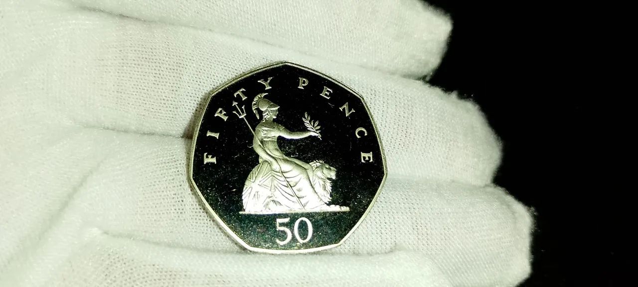 Moeda fifty pence 50 Elizabeth II proof - Foto 4