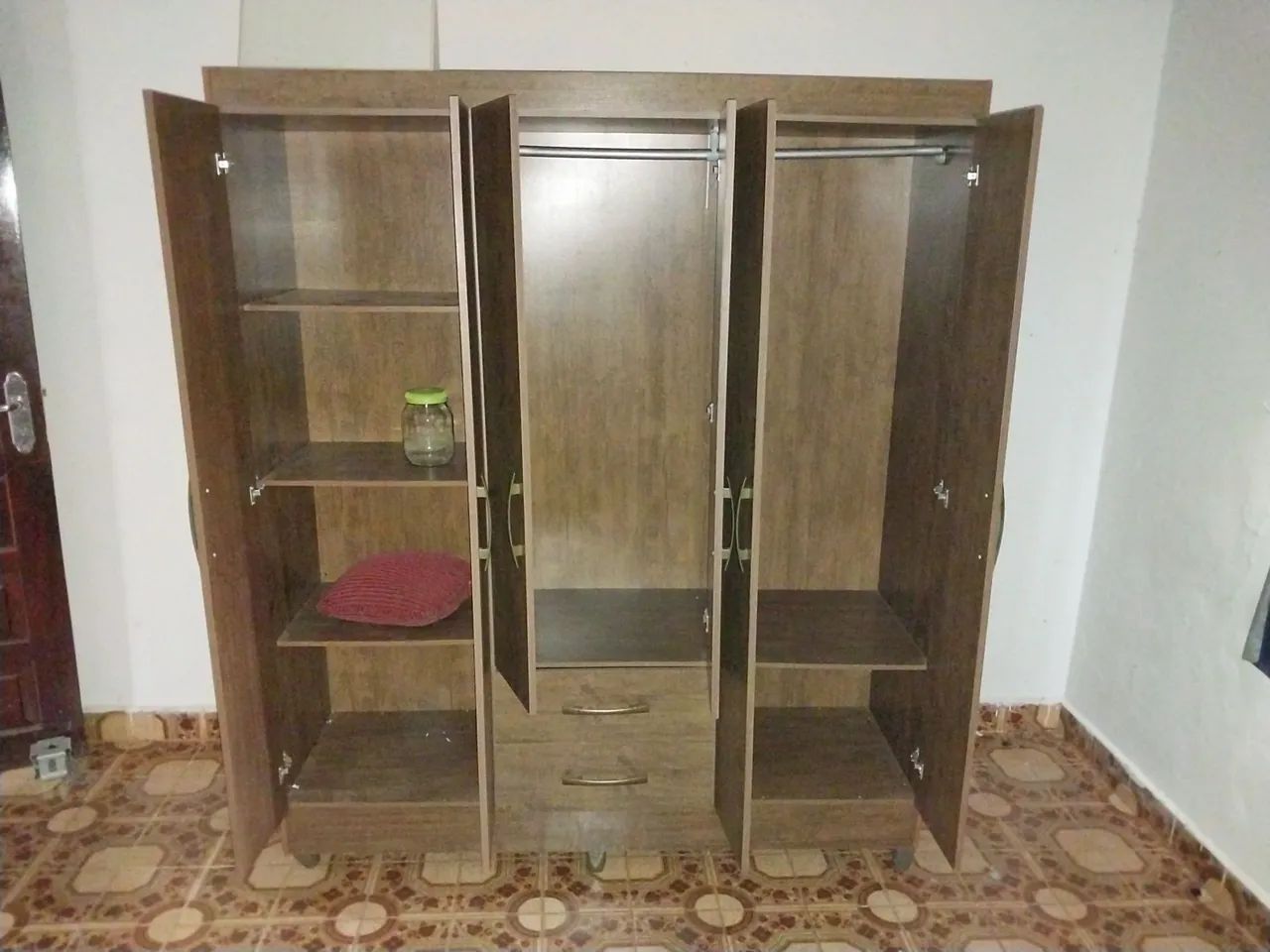 Guarda roupas  - Foto 2