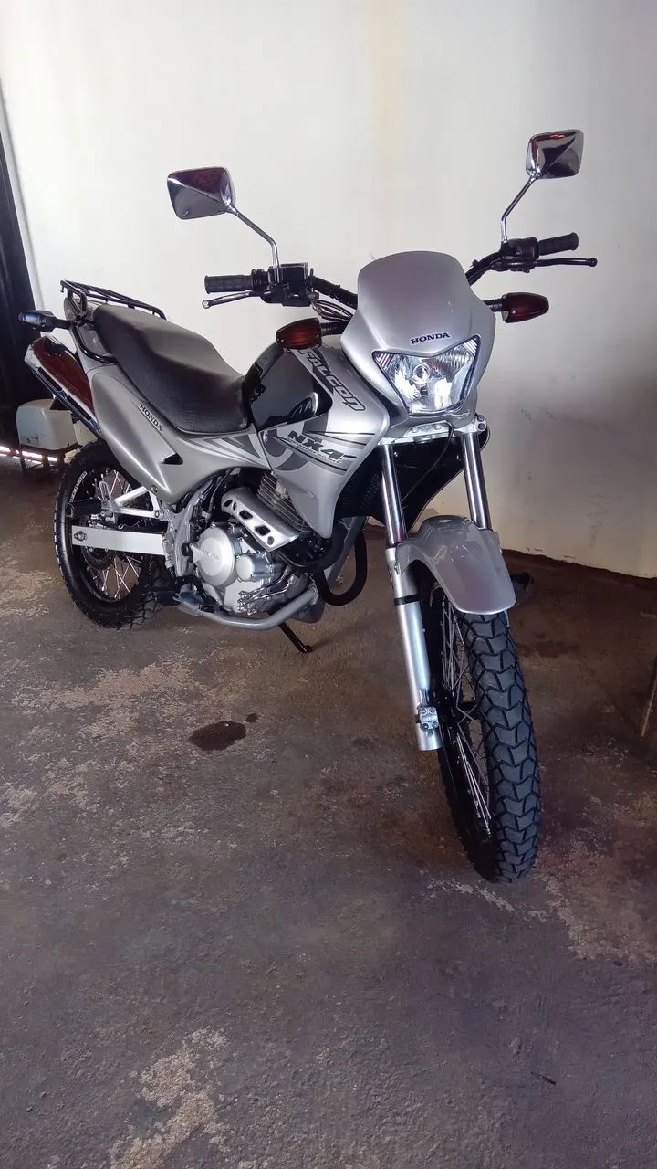 Moto muito extra impecável 