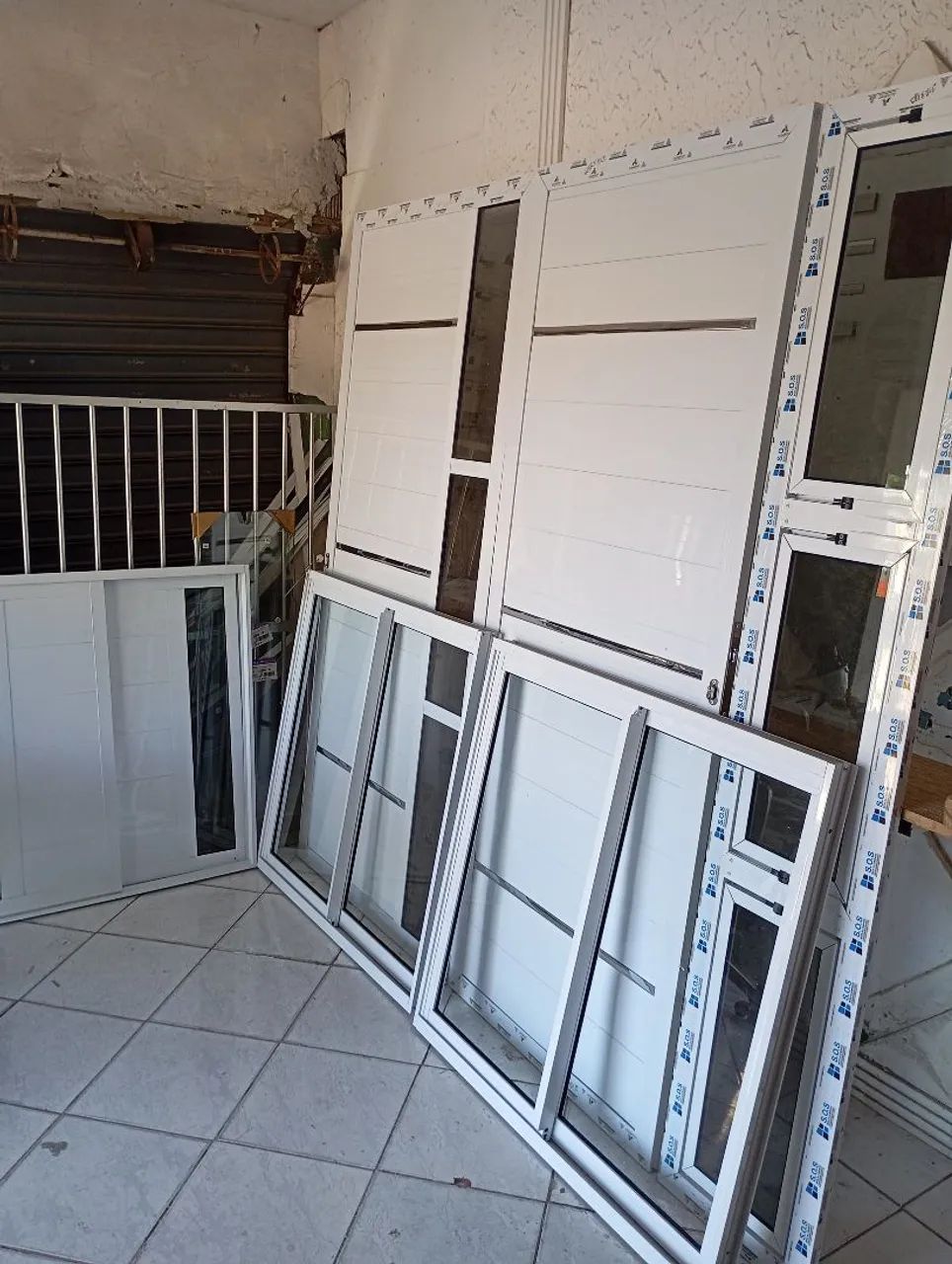 Porta e janela  - Foto 2