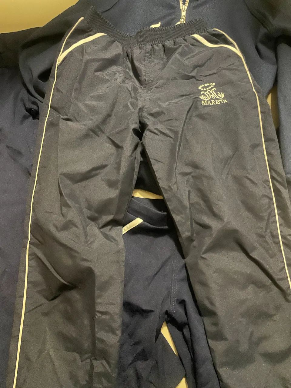 Roupas Marista blusa frio short calça 14 anos, veste 12 anos - Foto 3