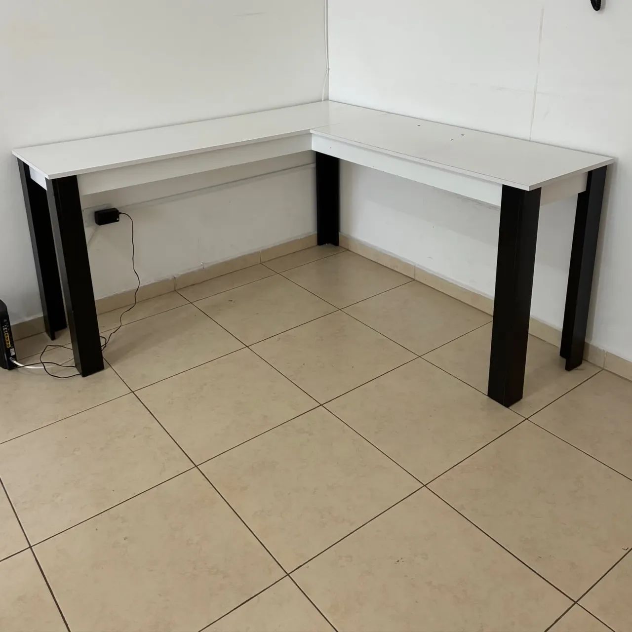 Mesa em L 