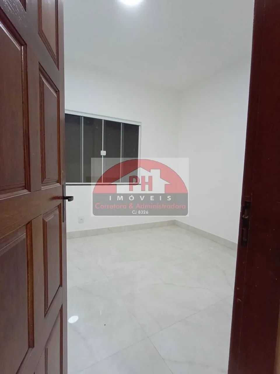 Casa Espaçosa e Iluminada com 4 Quartos - Locação residencial ou Comercial - Foto 5