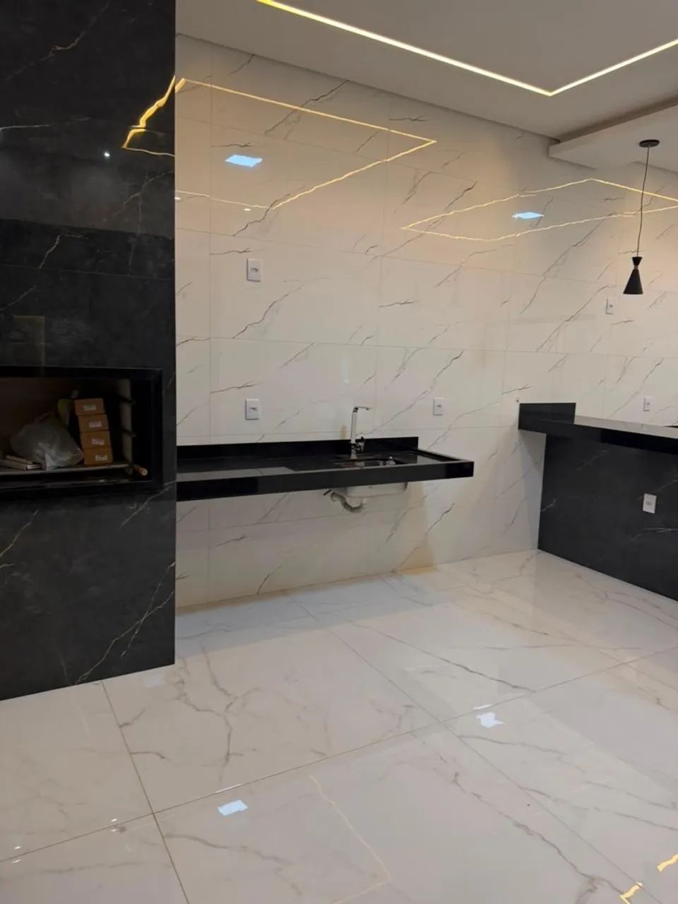 Linda Casa 3/4 sendo uma suíte Piscina  - Foto 4