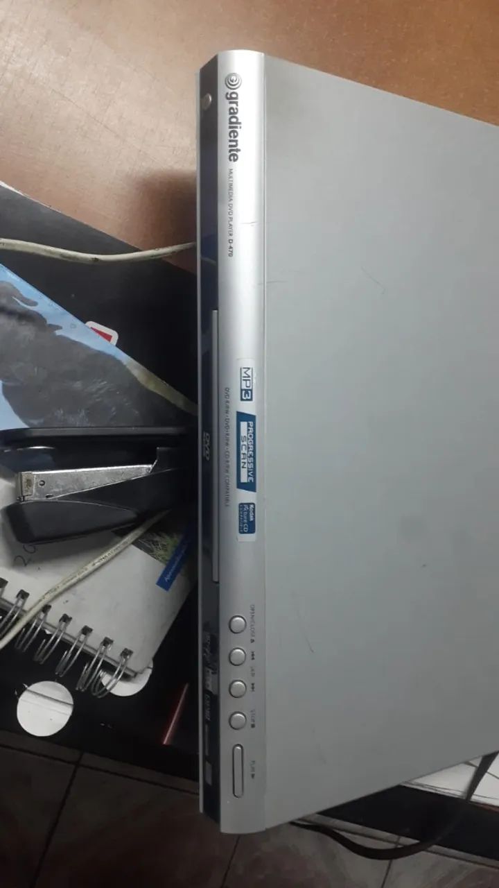  Funcionando Dvd gradiente serial D470 multimidia mp3  otimo estado com controle se divert - Foto 2