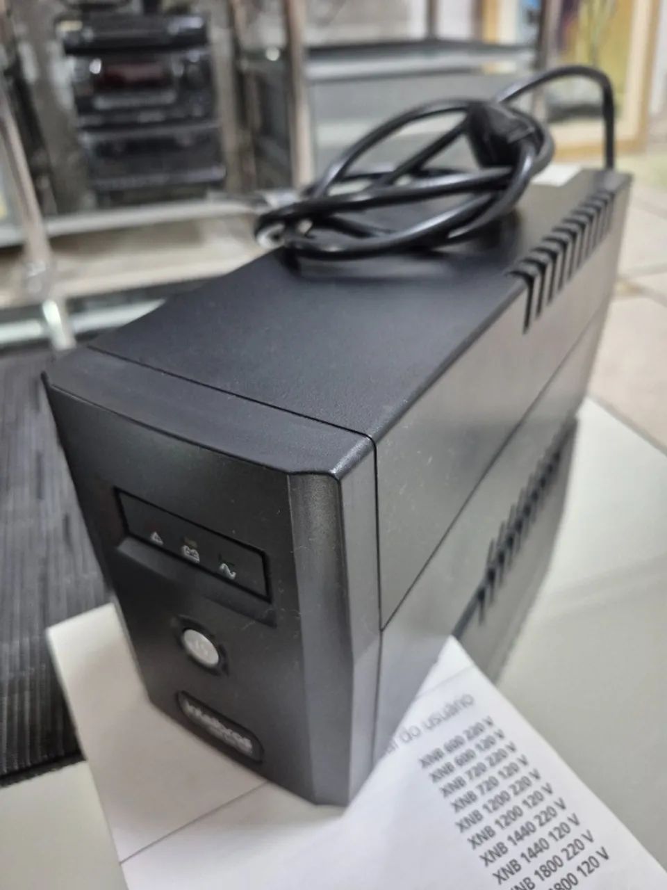 Nobreak 600VA 110v XNB 600 Monovolt Intelbras - Usado Somente 3 x - Na caixa - Foto 4