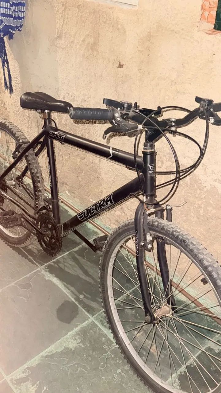 Bicicleta aro 26 com marcha - Foto 2