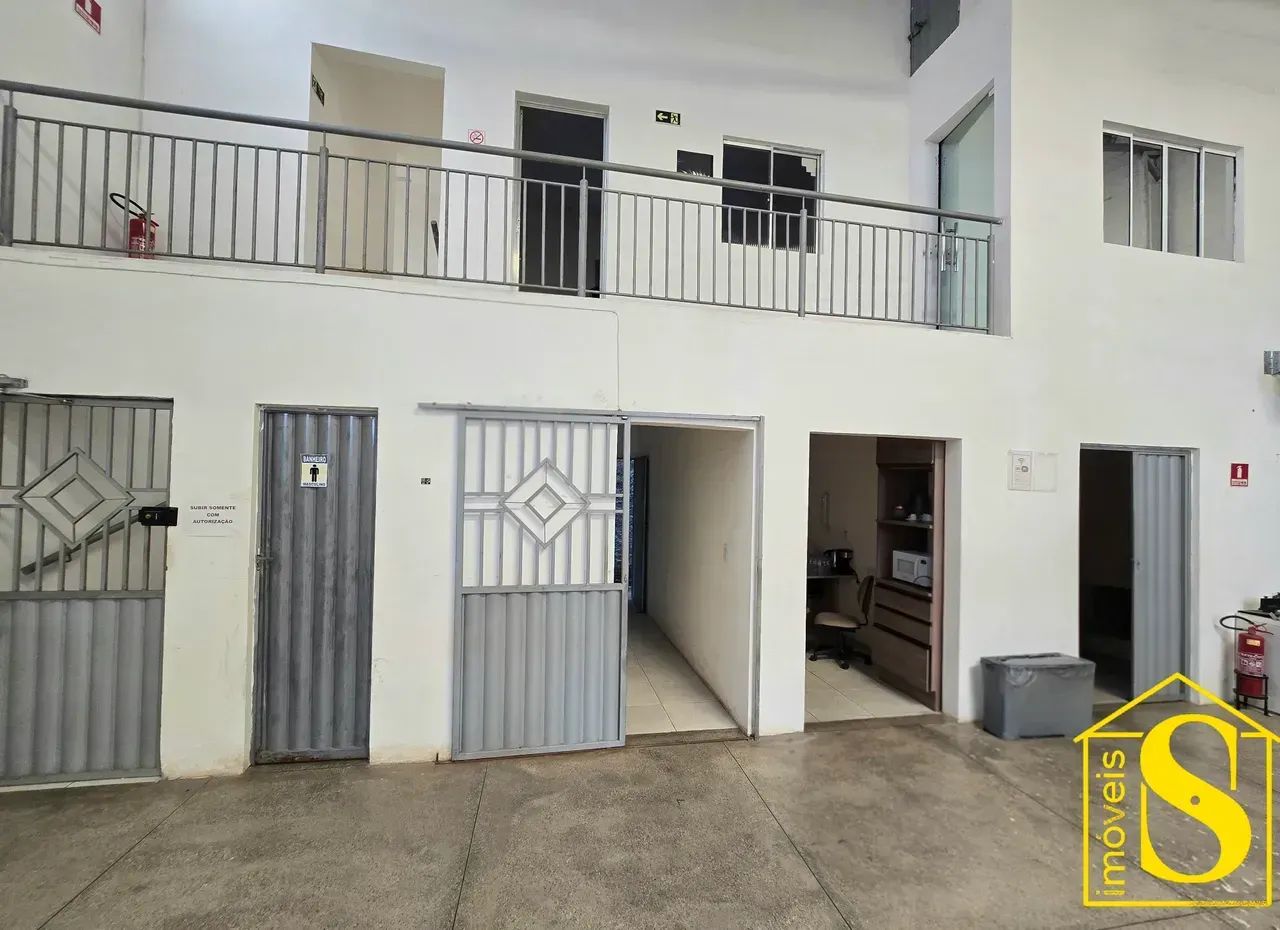 Galpão Comercial 312m² no Centro de Eusébio  Pé Direito 6m | Piso Industrial | Escritórios - Foto 4