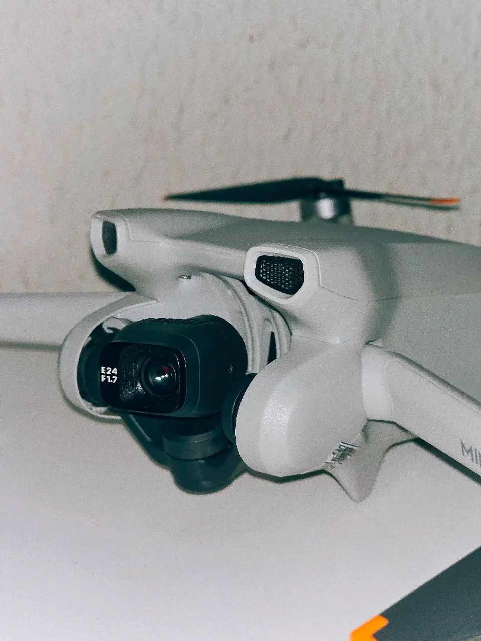 Drone Dji Mini 3 (Com Estojo/maleta e Suporte de Hélice) - Foto 4