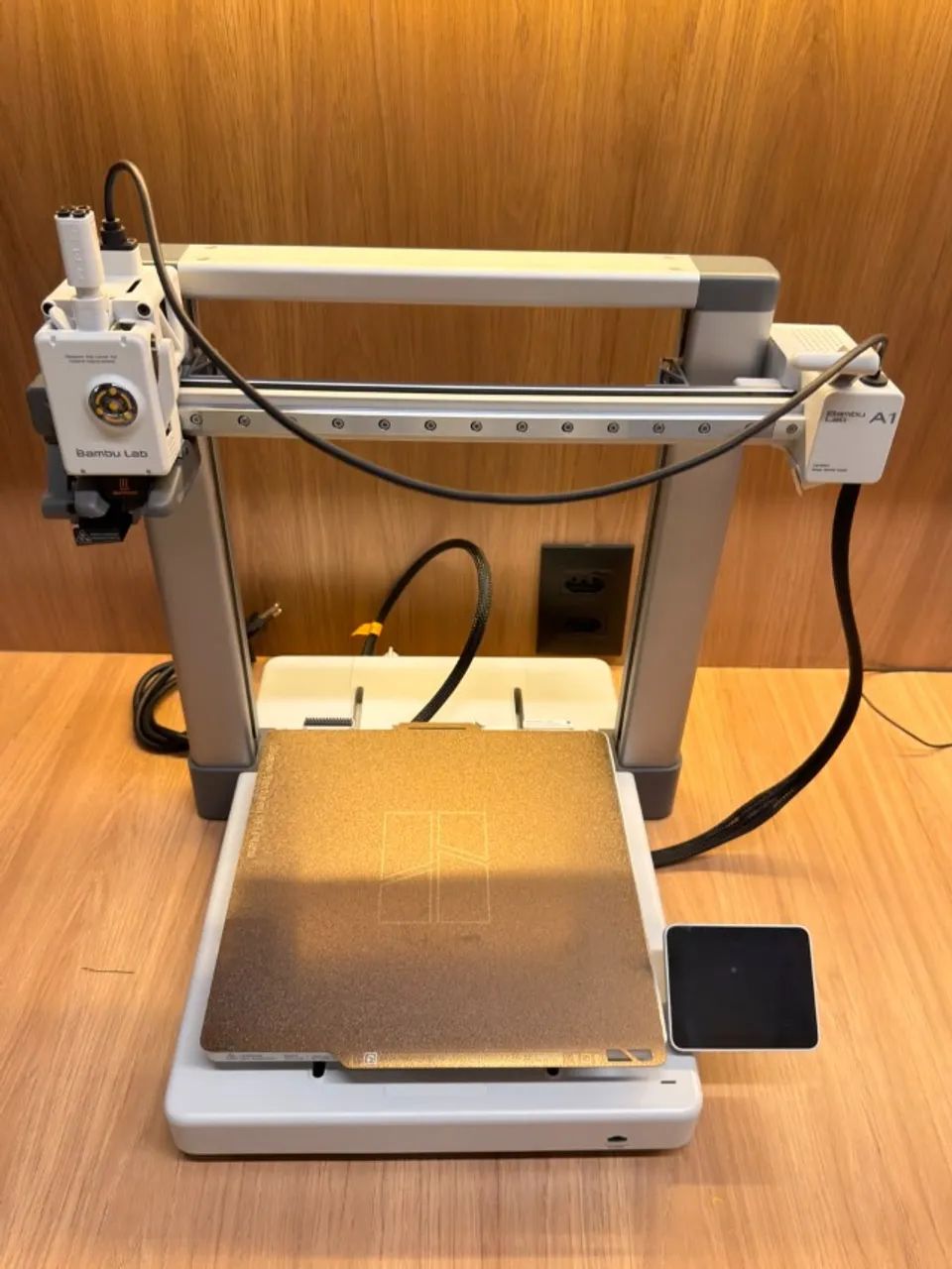 Impressora 3D bambulab A1C Combo  - Foto 4