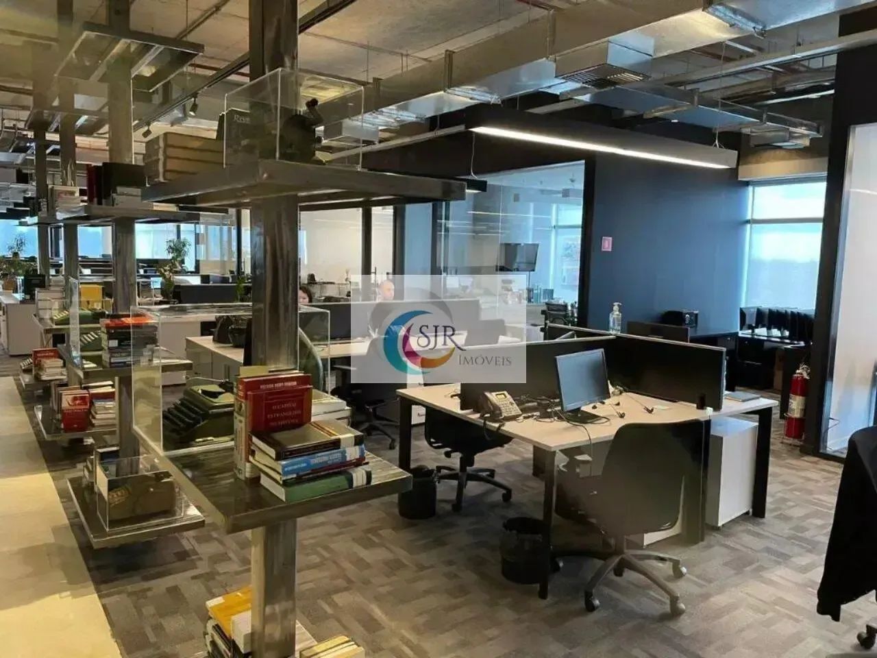 Conjunto, 692 m² -  Vila Olímpia - São Paulo/SP