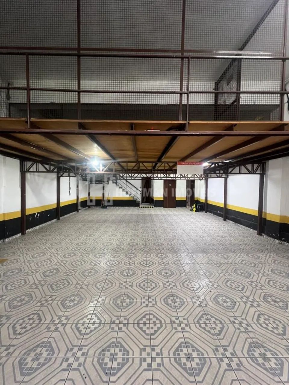 Prédio Comercial à Venda, 478 m² - Nova Gerty