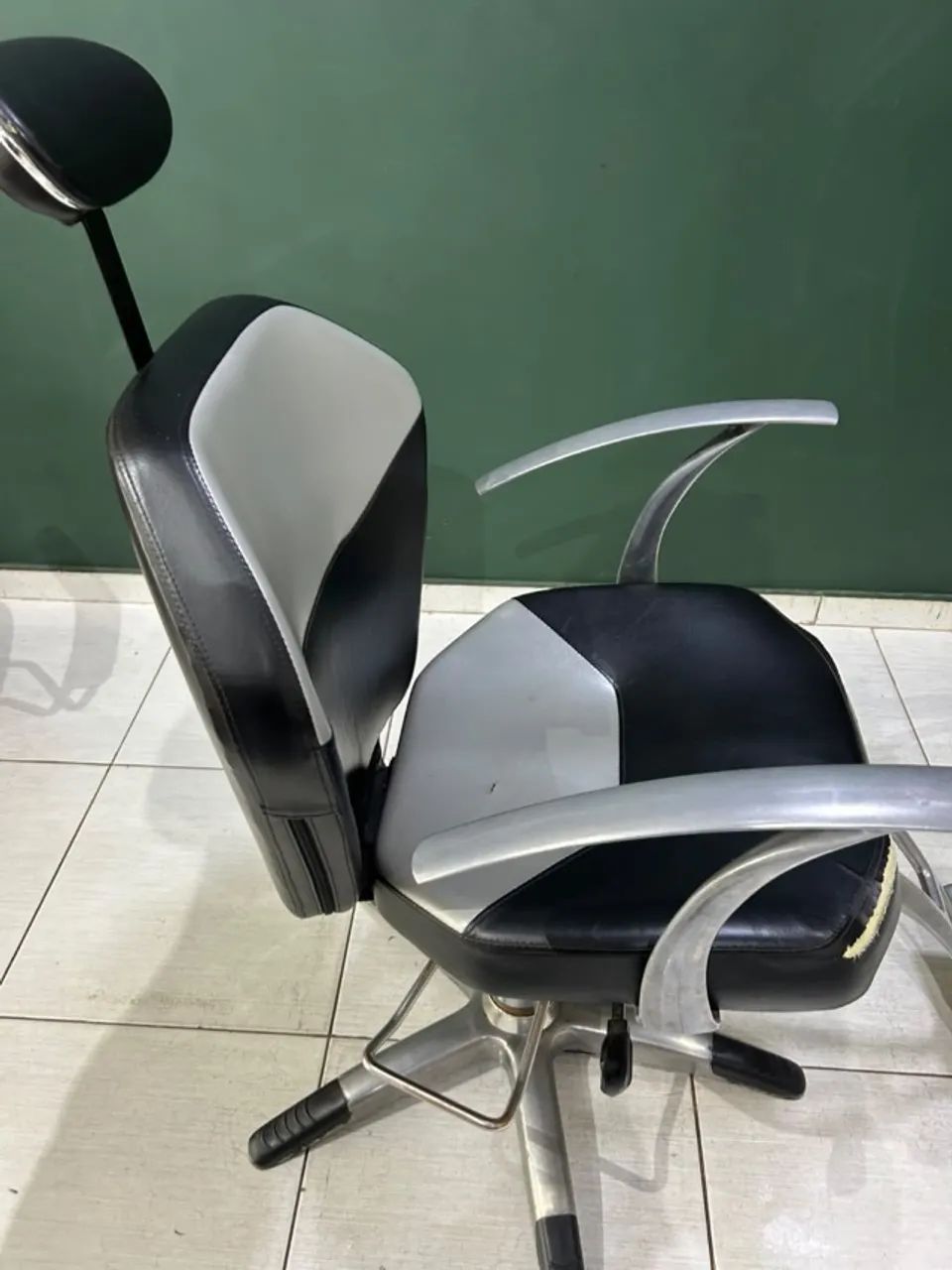 Cadeira de barbeiro Dompel