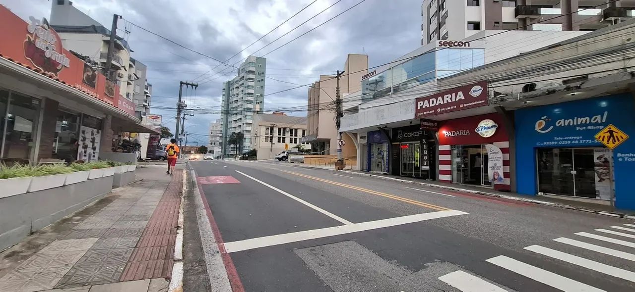 Sobreloja com 32m² - Locação em Coqueiros. - Foto 3