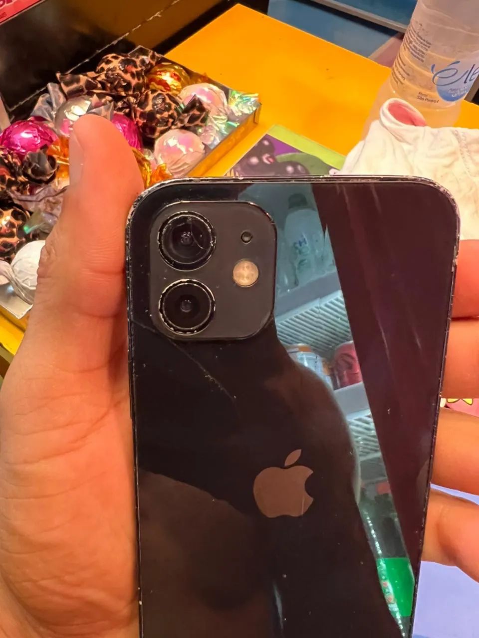 VENDO IPHONE 12 PRETO 64gb - Foto 4