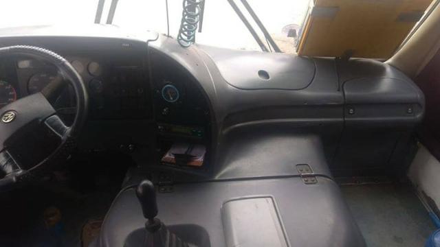 Micro ônibus ano 2008 - Foto 3