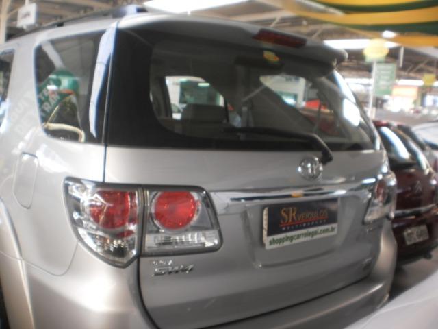 Toyota Hilux - Foto 7
