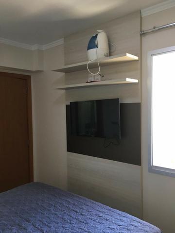 Lindo apartamento no Ed. Harmonia - Semi mobiliado, anda alto, sol da manhã, 2 vagas - Foto 12