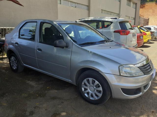 Renault Logan Expression 1.0 Flex 2011 Novo Pouco Uso - Foto 11