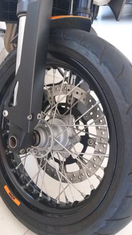 Relíquia moto ktm 690= a 0km - Foto 16