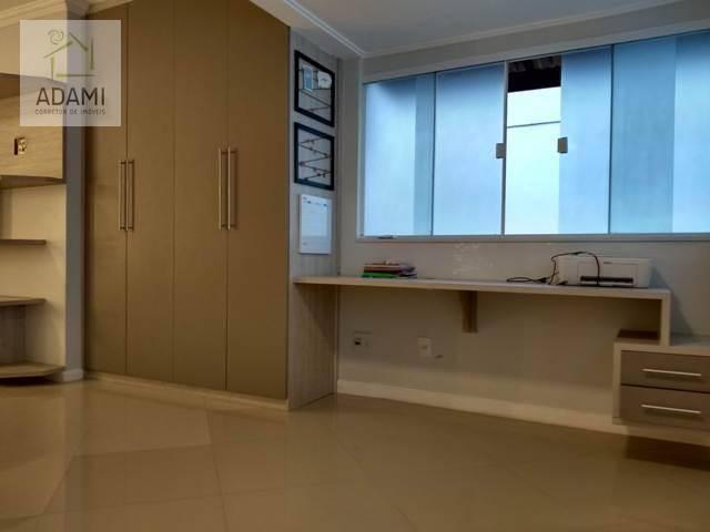 Excelente Casa Duplex, de Alto Padrão, no bairro Costazul. - Foto 18