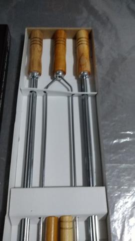 R$60,00 - Vendo Conjunto para Churrasco 5 peças - Foto 4