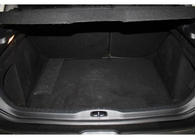 Peugeot 308 1.6 Active 16V Flex 4P Manual - Foto 7