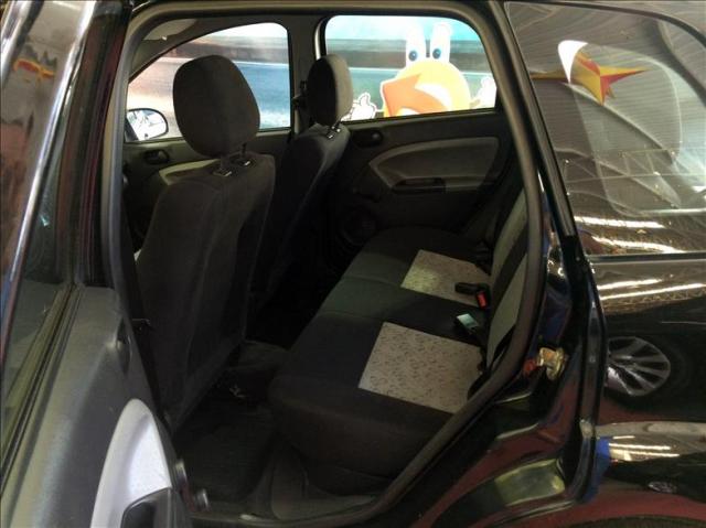 Ford Fiesta 1.0 Mpi Hatch 8v - Foto 5