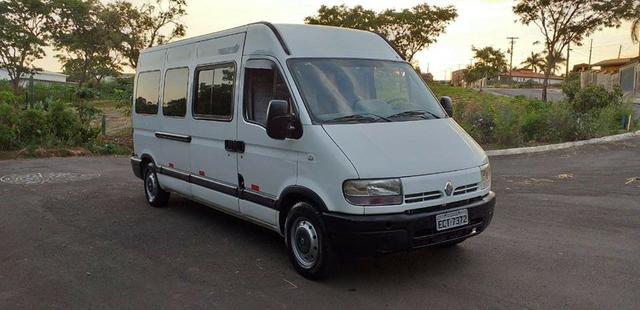 VAN Master 2.5 Passageiro 16L longa