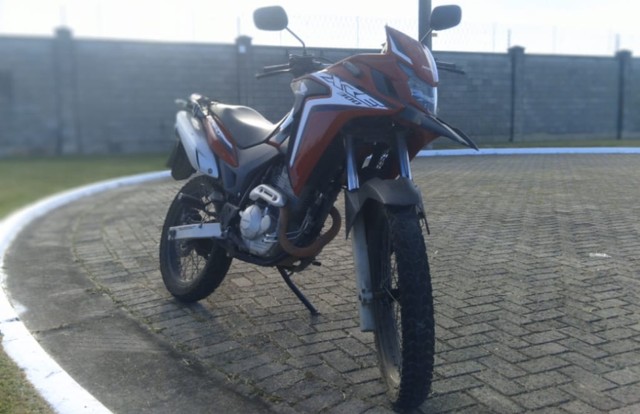 MOTO XRE 300 RALLY