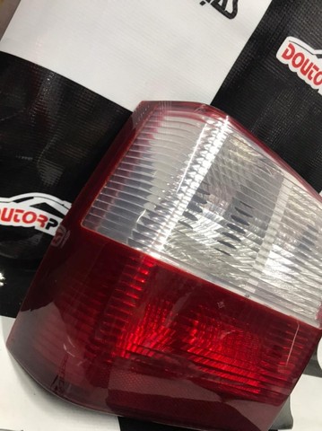 Lanterna Traseira Esquerda Fiat Uno - Foto 4