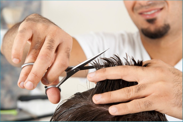Curso de Barbeiro ou Corte Masculino RG 4527 MEC - Foto 4